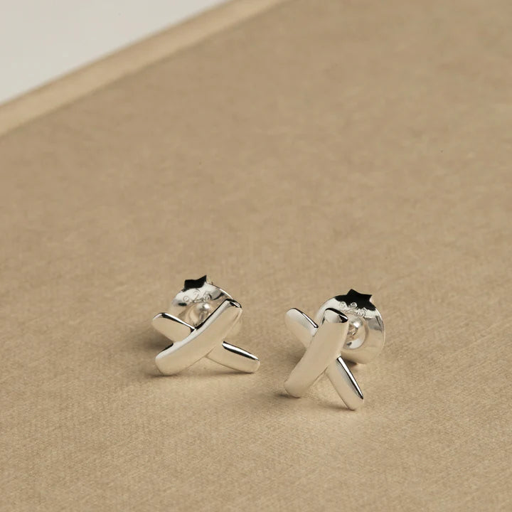 Najo Kiss Stud Earrings #24034