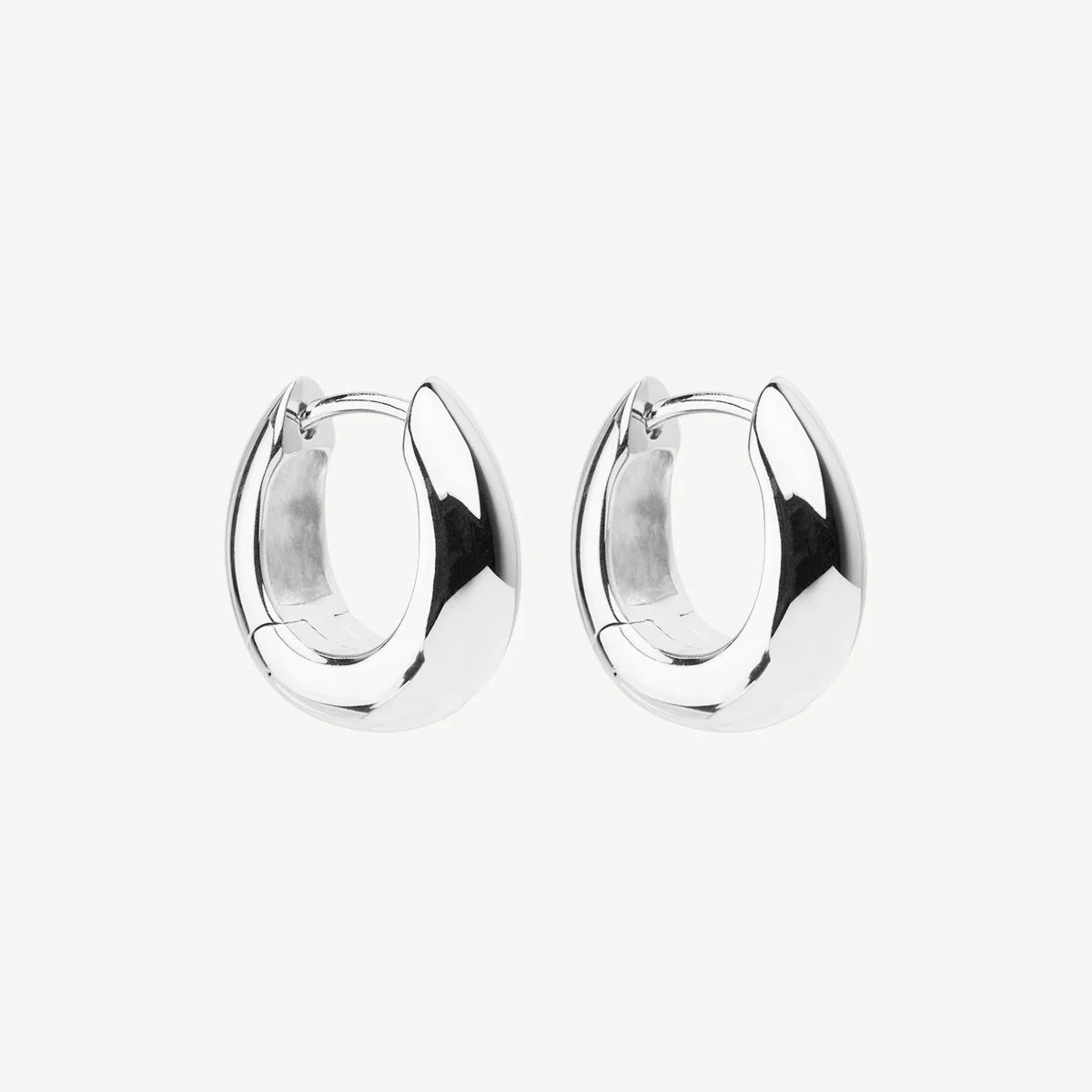 Najo Arco Huggie Earrings #25353