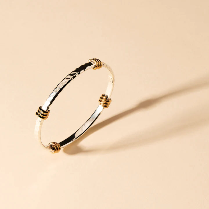 Najo Tumbaga Amarres Bangle # 24902