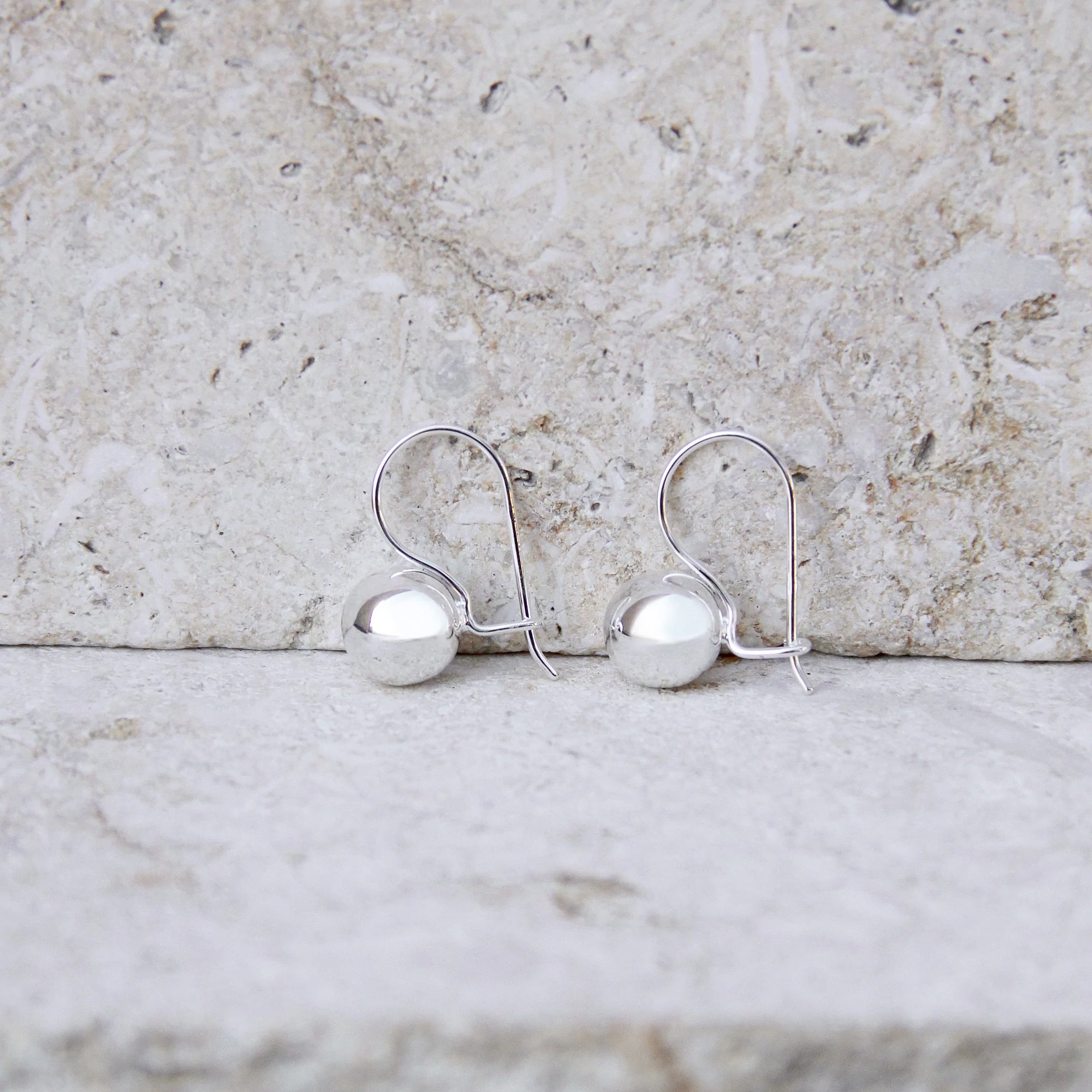 Najo Silver Euro Ball Earring #23066