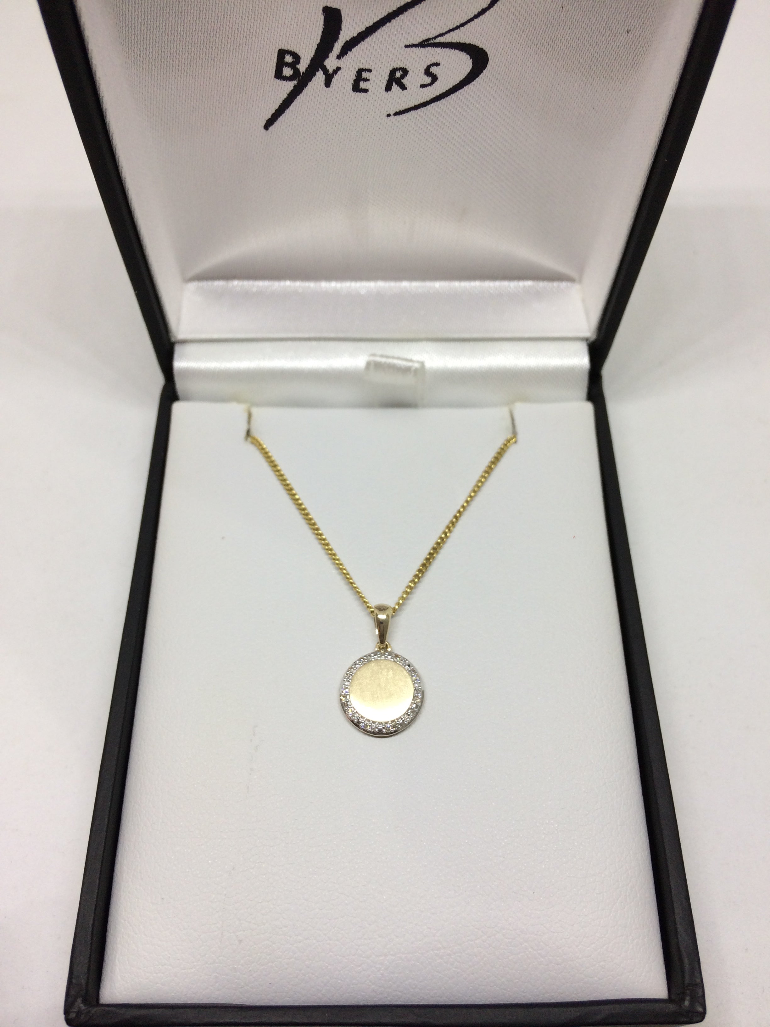 9k Yellow Gold Disc with Small Diamonds around the Edge #22188
