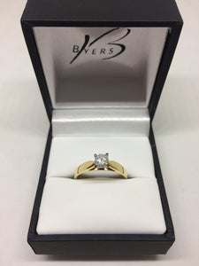 18ct Yellow Gold Diamond Solitaire Engagement Ring #2171