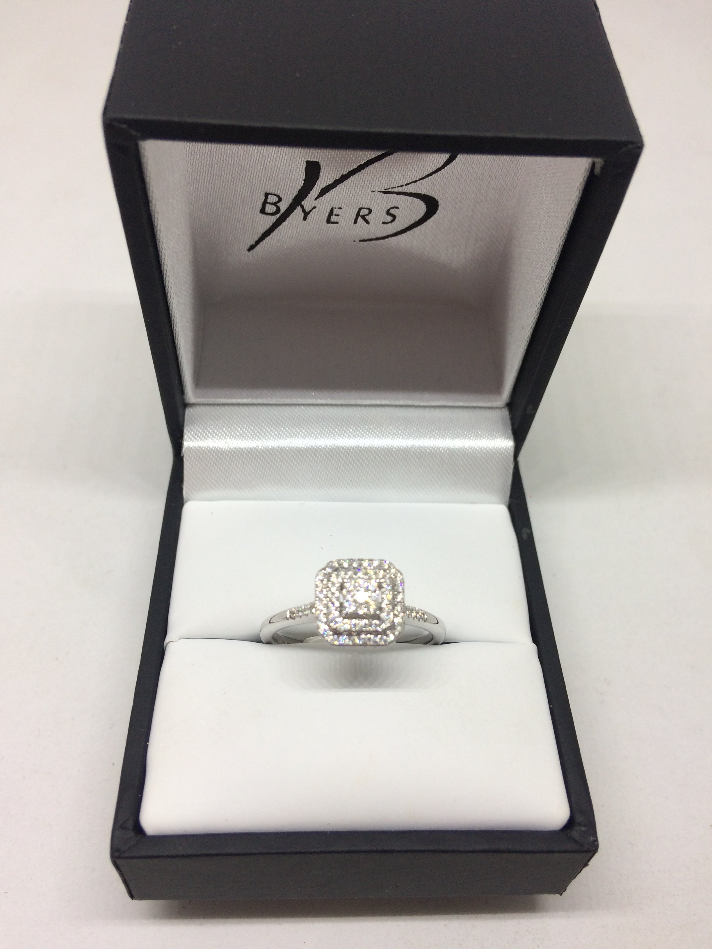 9ct White Gold Multi Stone Diamond Halo Cluster Engagement Ring #19925