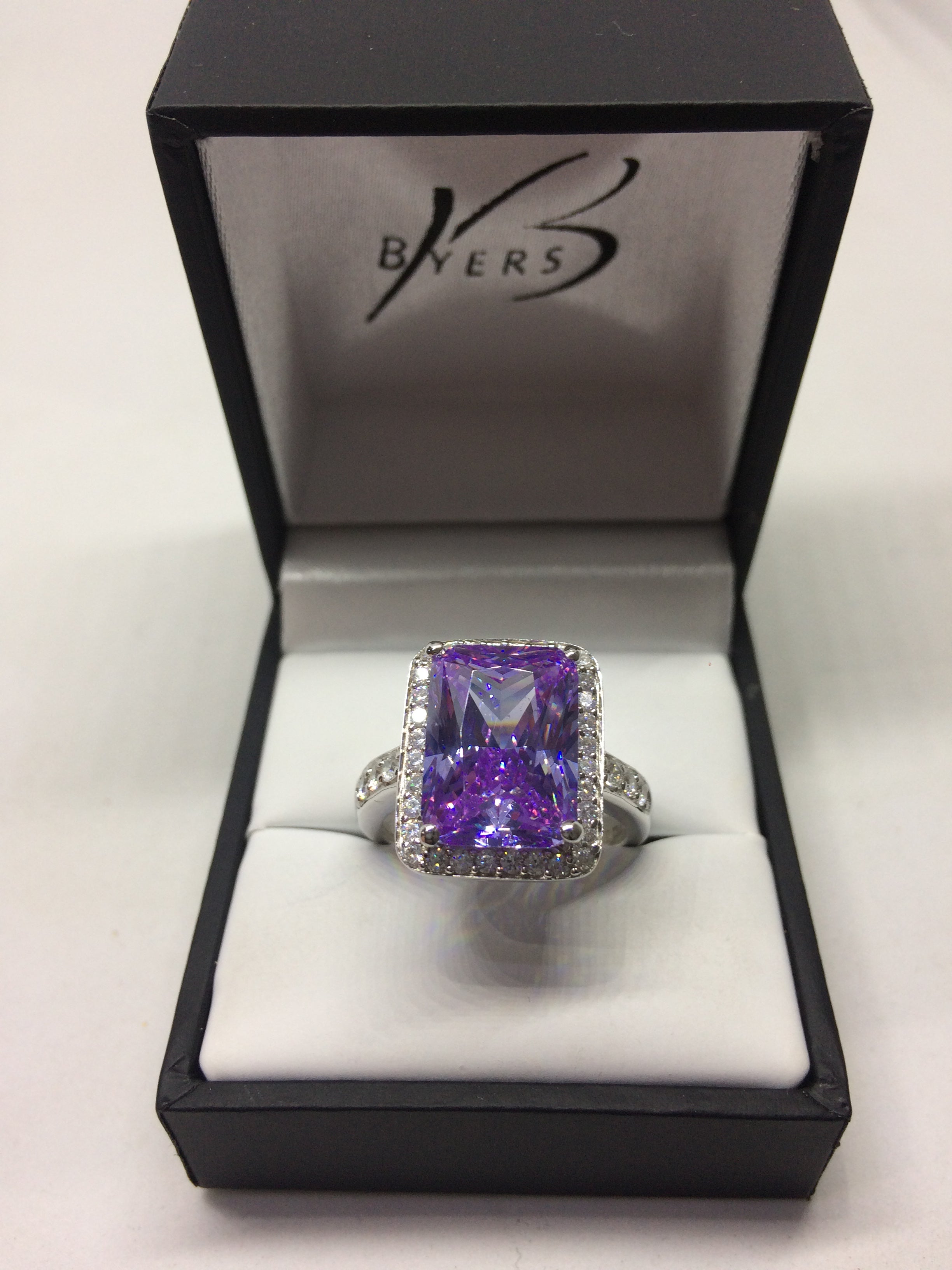 Sterling Silver CZ Light Purple Centre Stone Dress Ring #
