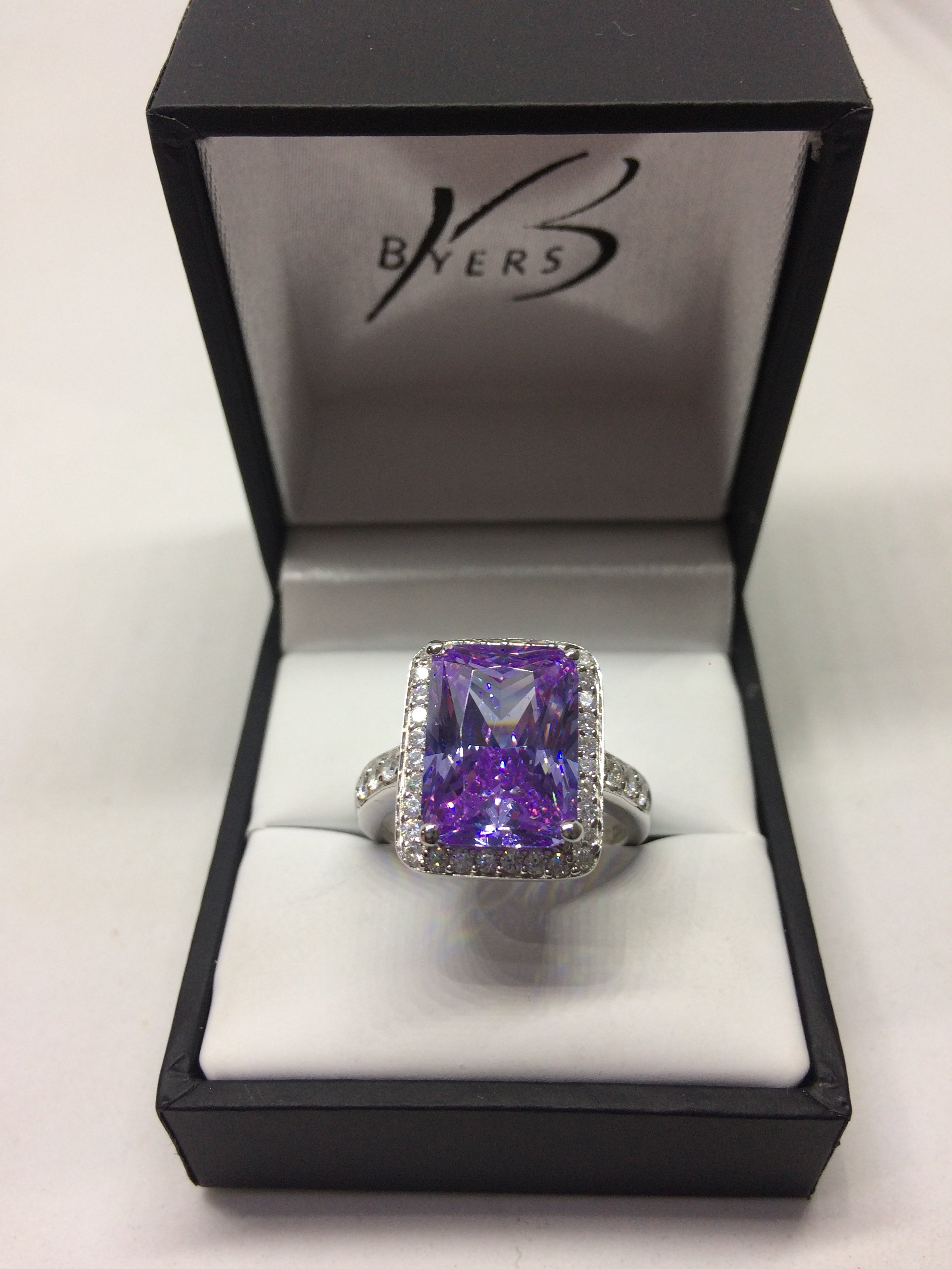 Sterling Silver CZ Light Purple Centre Stone Dress Ring #23323