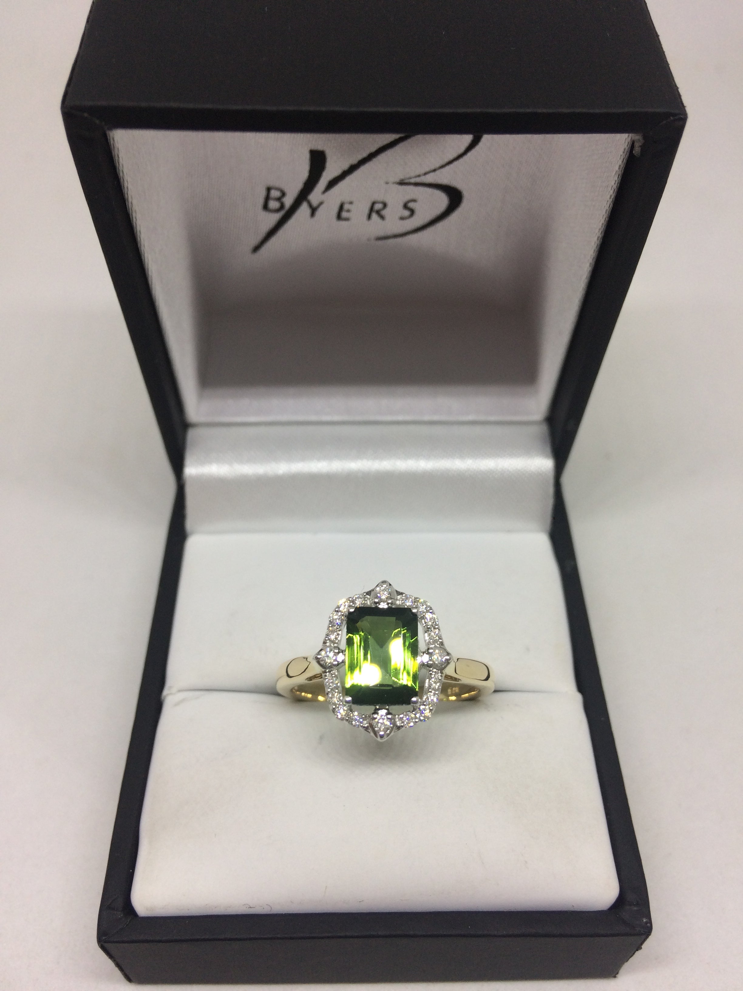 9ct Yellow Gold Green Tourmaline & Diamond Ring #22565