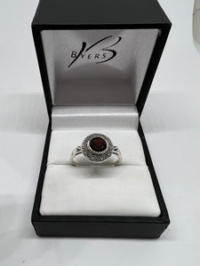 Sterling Silver Antique Style Round Garnet Ring #22880