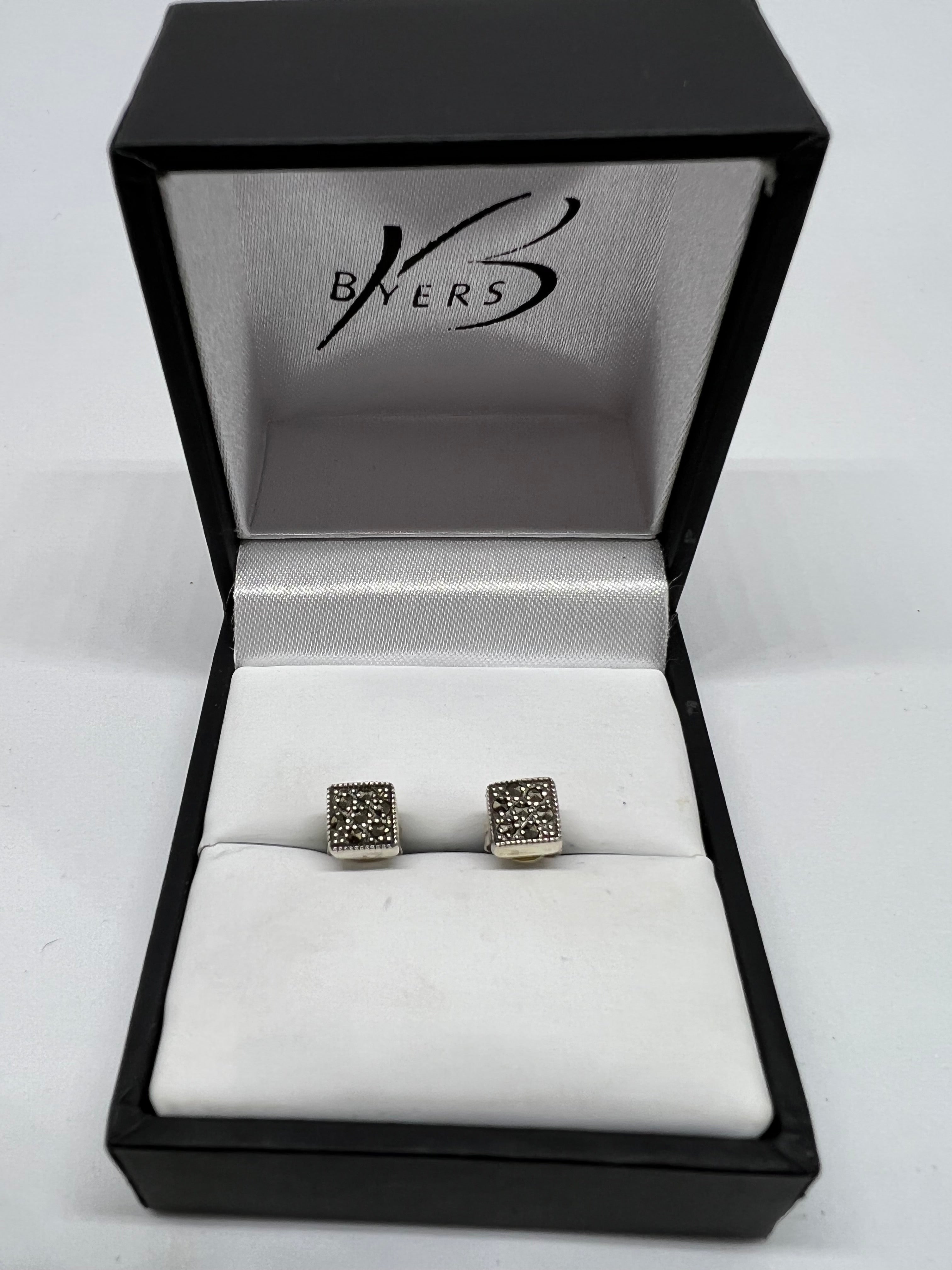 Sterling Silver Antique Small Square Stud Earrings #22874