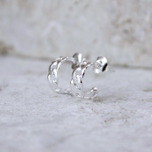Najo Curb Small Hoop Earrings #